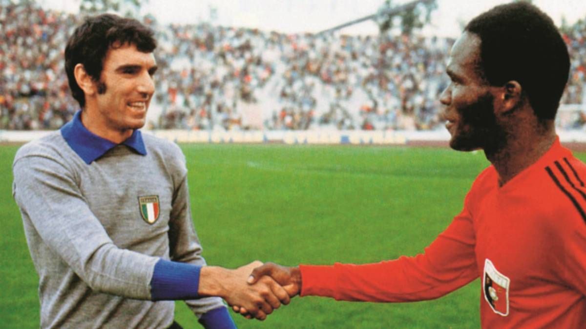 Dino Zoff y Emmanuel Sanon