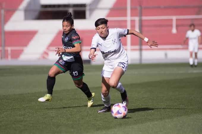 FUTBOL FEMENINO: Compacto de goles en el triunfo de Midland ante Berazategui  por 2 x 0 !!!, By Funebrero TV