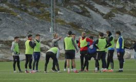 Groenlandia: Cuando no anochece, el fútbol florece en el Ártico