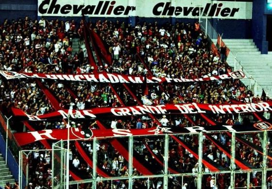 Vuelve el folklore a las tribunas, vuelven los visitantes