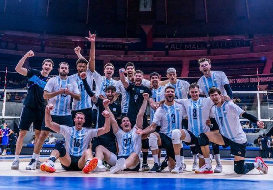 Vóley: Argentina eliminó al bicampeón olímpico Francia y clasificó a octavos del Mundial