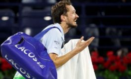 Guerra y tenis: Jugadores top esperan una salida urgente de Medio Oriente 