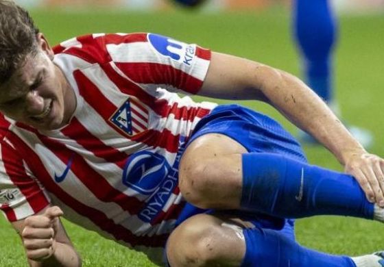 Julián Álvarez tendría un leve esguince en su tobillo izquierdo