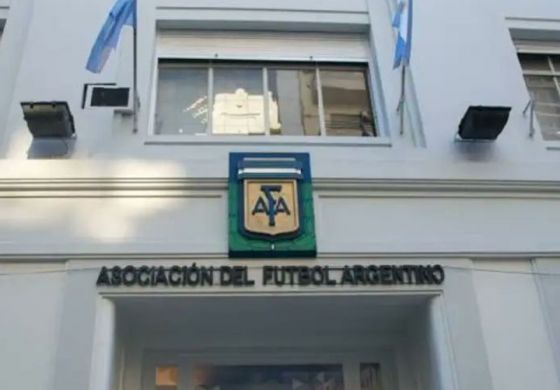AFA confirmó una prórroga para el cierre del mercado de pases