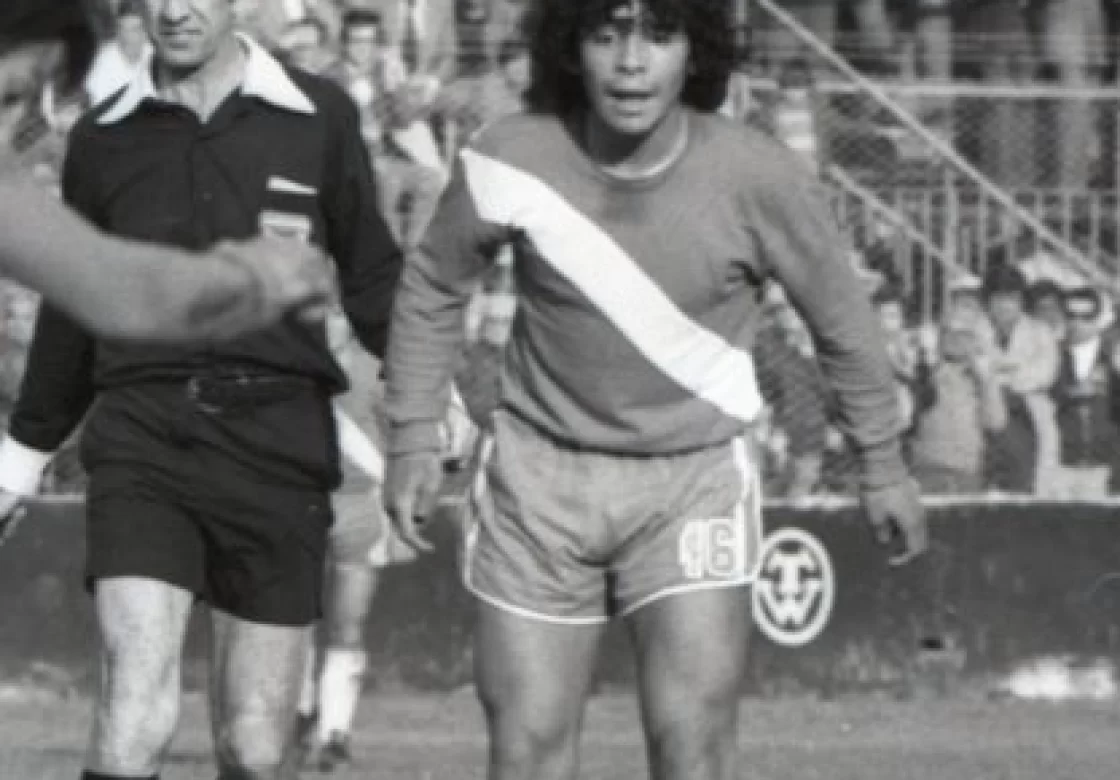 A 50 años del debut de Diego Armando Maradona en Primera División